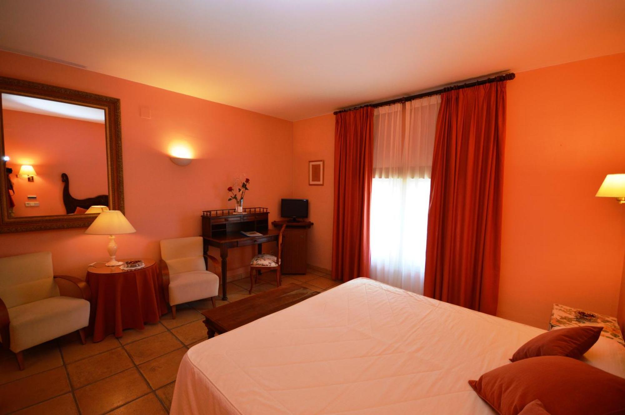 Hotel Can Ceret Sant Pere Pescador Quarto foto
