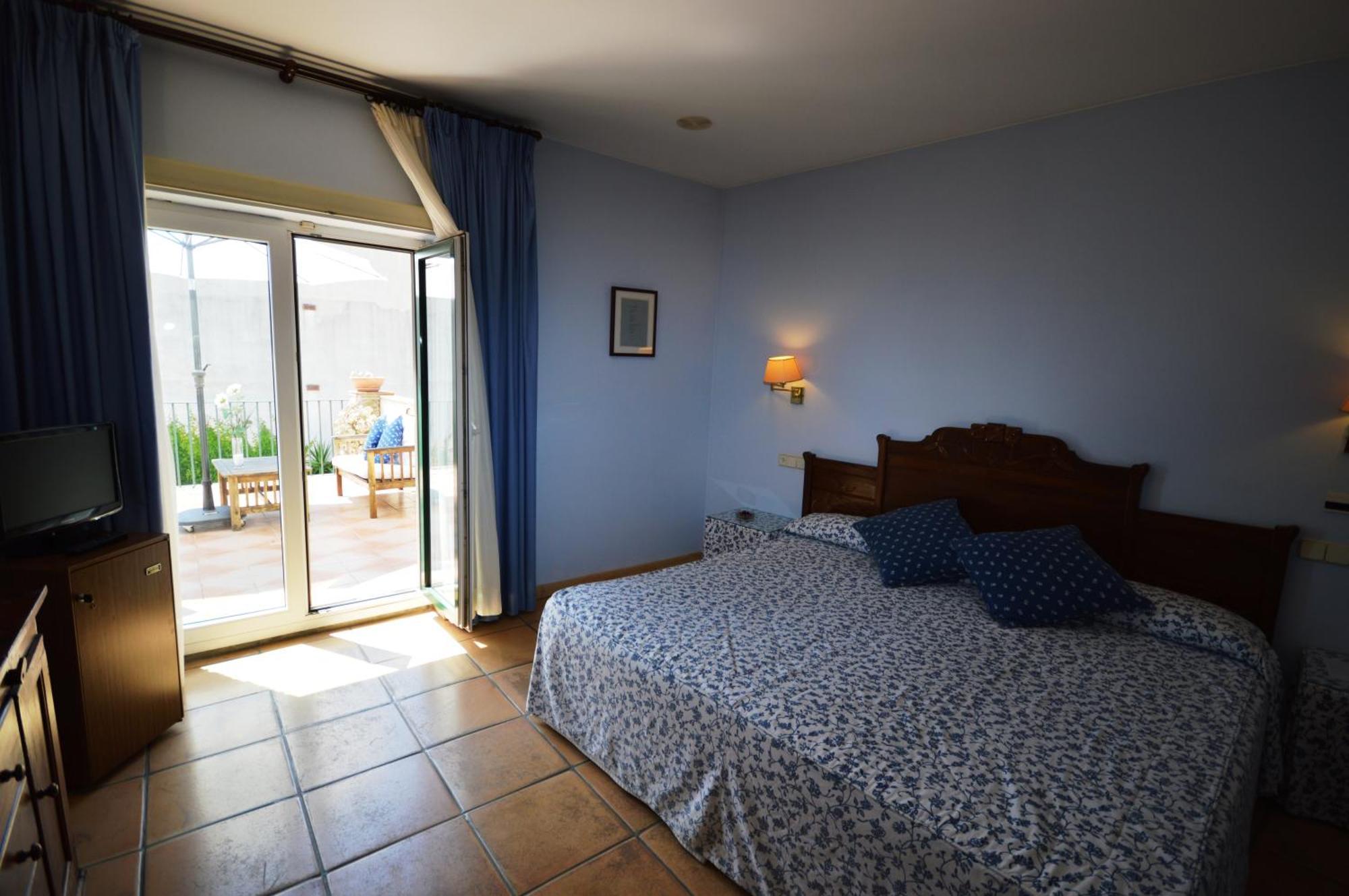 Hotel Can Ceret Sant Pere Pescador Quarto foto
