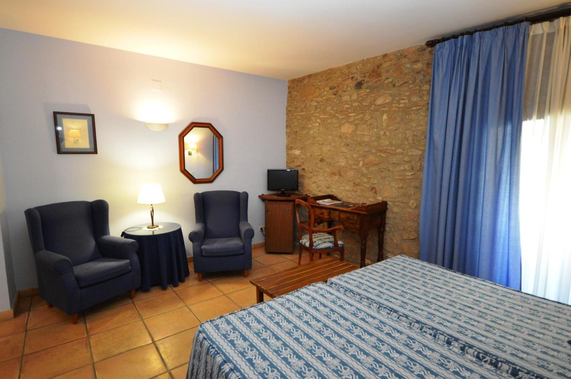 Hotel Can Ceret Sant Pere Pescador Quarto foto